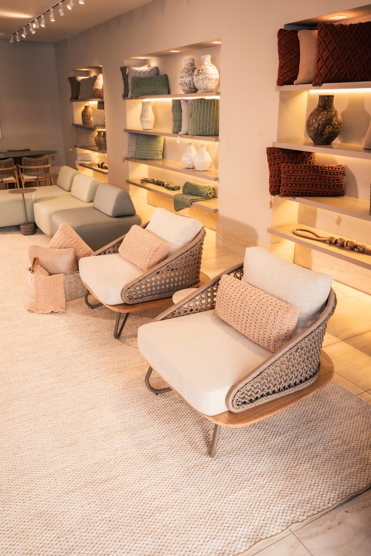 Ambiente com Poltrona Armani 4