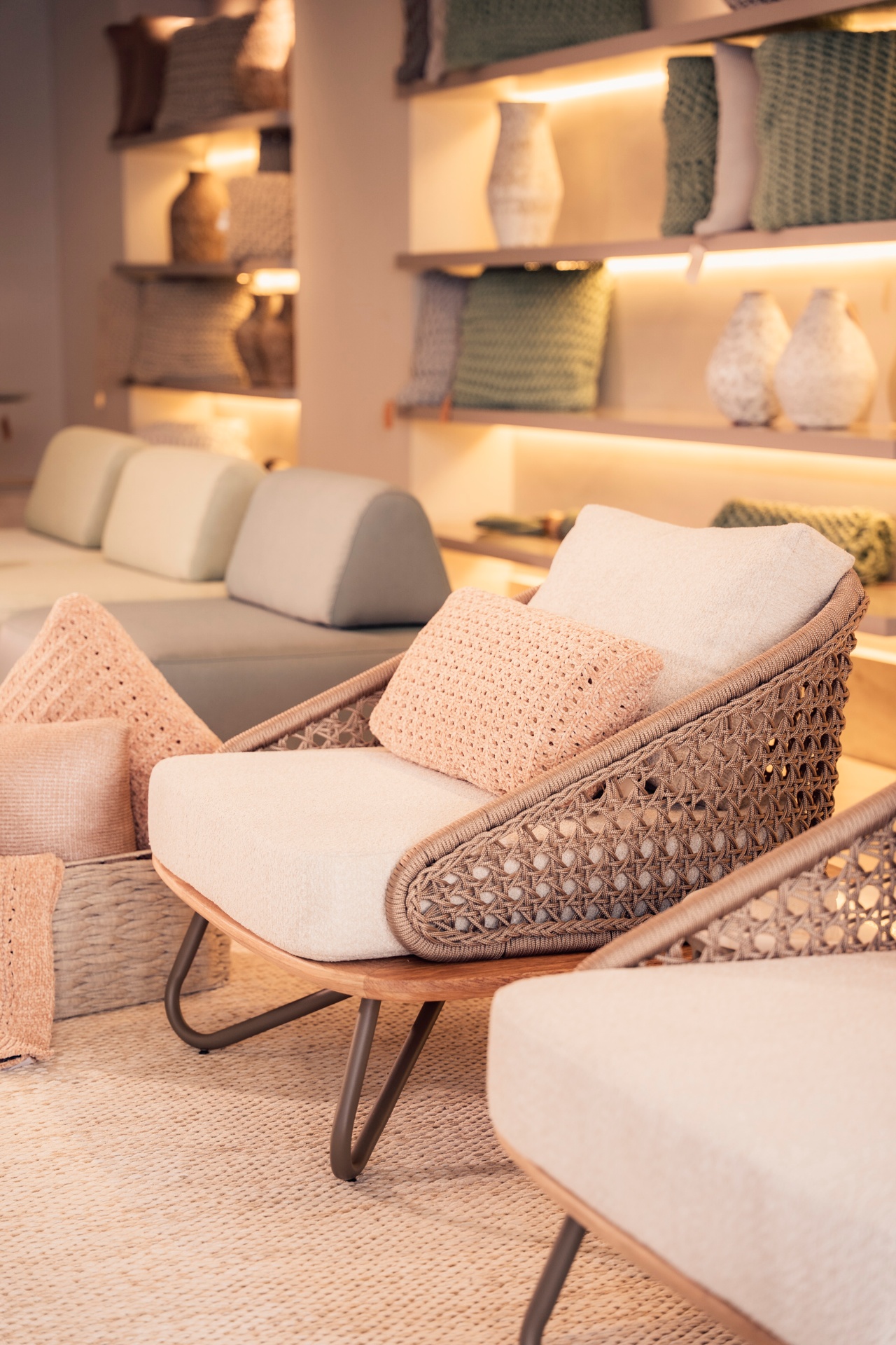 Ambiente com Poltrona Armani 3